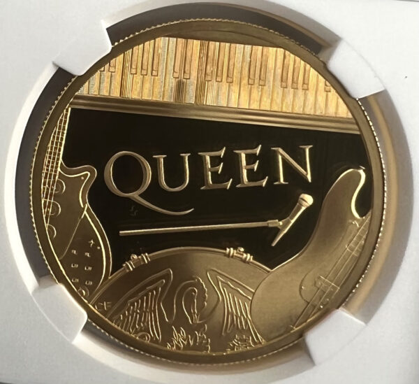 Queen 2 Oz Gold Proof 2020